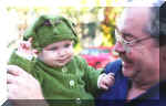 avec_grand_papa.jpg (39211 octets)