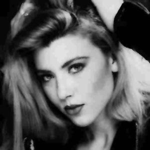 Samantha 1 -Click for a larger image-