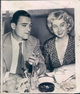 Blondell with her third husband, flamboyant showman Mike Todd