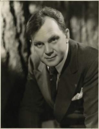 One of the busiest men on Broadway: Mitchell before his years in Hollywood