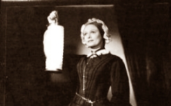 Anna Neagle in The Lady With The Lamp