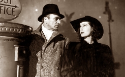 Conrad Veidt and Valerie Hobson in Contraband.